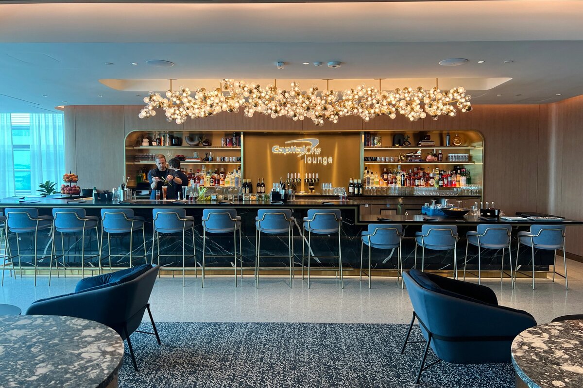 Capital One Lounge bar